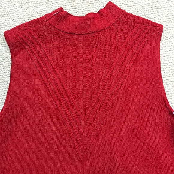 St. John Red Sweater Set - Picture 6 of 7